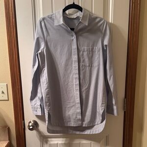 Orvis Women's Light Blue Button Down Shirt